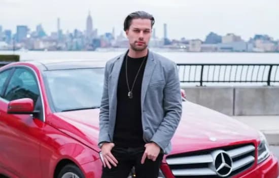 Youtuber americano é agredido durante assalto em São Paulo