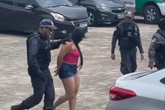 Suspeita de sequestrar adolescente durante a madrugada desta segunda é presa em Manaus