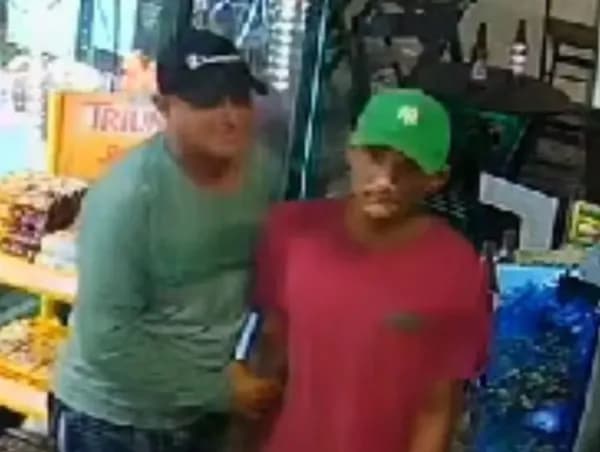 Polícia procura suspeitos de roubar bebidas de loja de conveniência no Nova Cidade