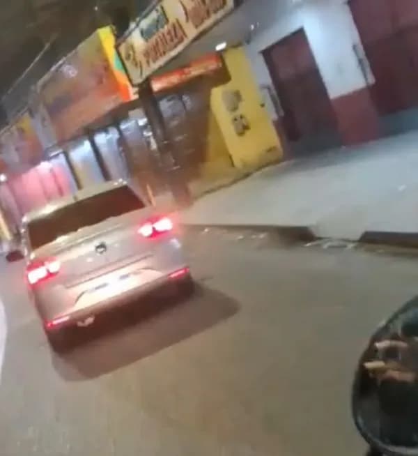 Crime Eleitoral: Vídeo flagra ‘santinhos’ sendo jogados em ruas do bairro Grande Vitória