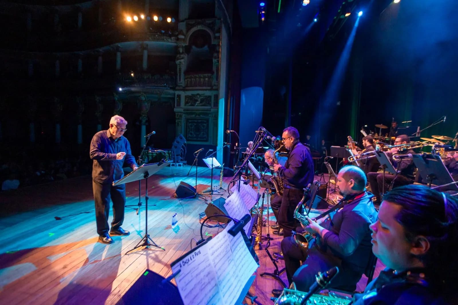 Programação cultural conta com shows e exposições; confira