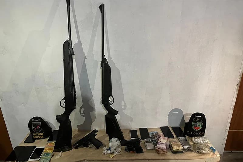 Trio é preso por tráfico de drogas e porte ilegal de arma de fogo em Jutaí