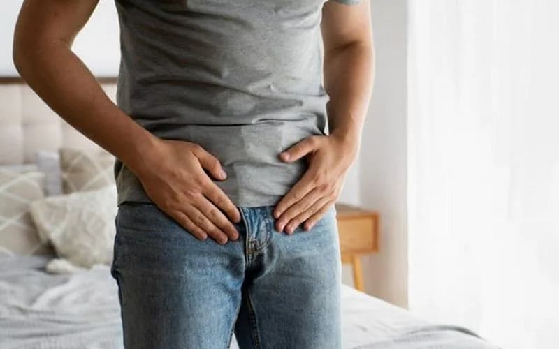 Bizarro: Médicos relatam caso raríssimo de homem com três pênis