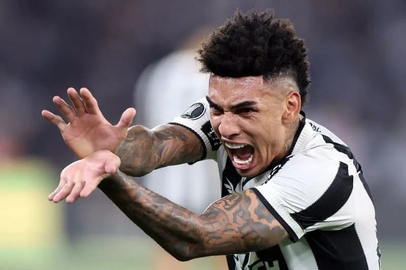 Botafogo goleia Peñarol por 5 a 0 e abre larga vantagem por vaga inédita na final da Libertadores