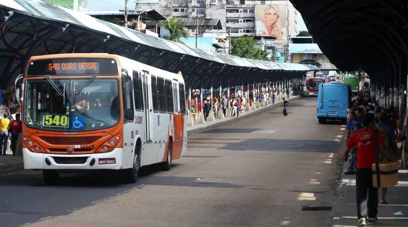 Sindicato dos Rodoviários ensaia greve em Manaus; Prefeitura diz que garante pagamento do 13º