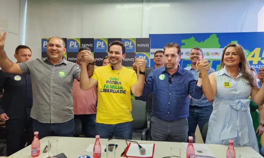 Plínio Valério declara apoio a Alberto Neto no 2º turno e faz apelo para eleitores indecisos