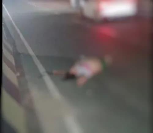 IMAGENS FORTES: motorista foge após matar mulher atropelada no Rapidão em Manaus
