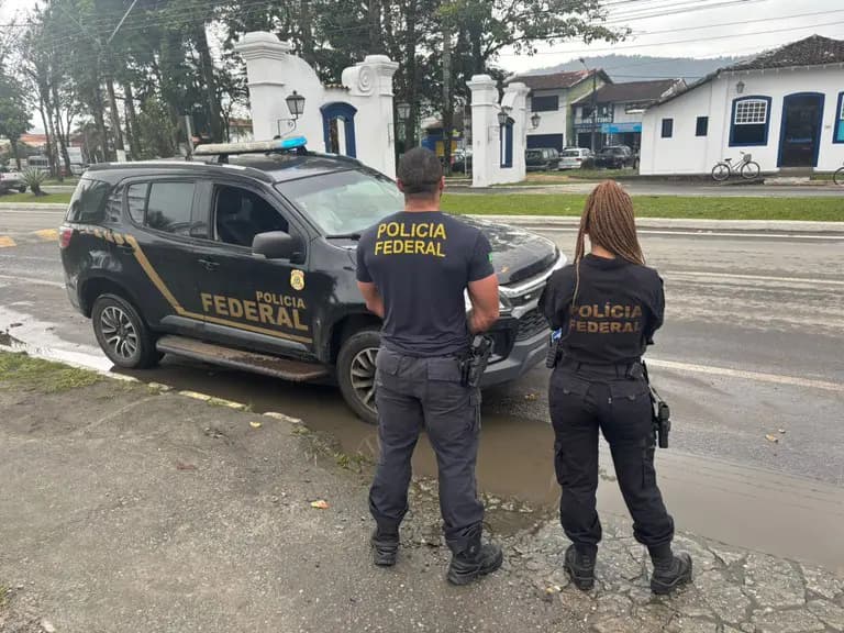 PF faz operação contra esquema de fraude em licitações de serviços de controle de pragas e sanitização de ruas em cidade da Bahia