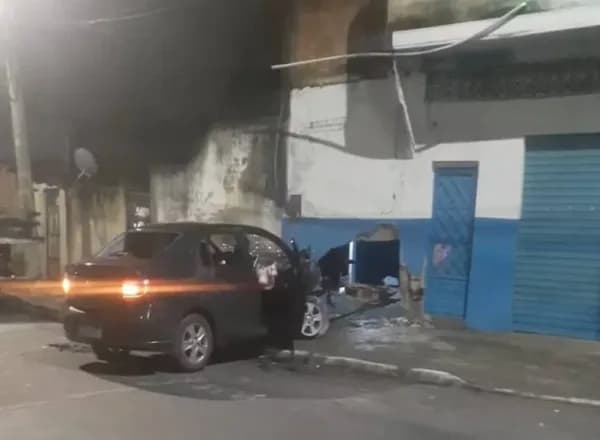 Motorista de APP morre e 2 passageiros são baleados ao entrar em comunidade no RJ