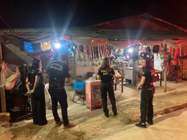 Polícia realiza ação de conscientização sobre exploração sexual infantojuvenil em Beruri