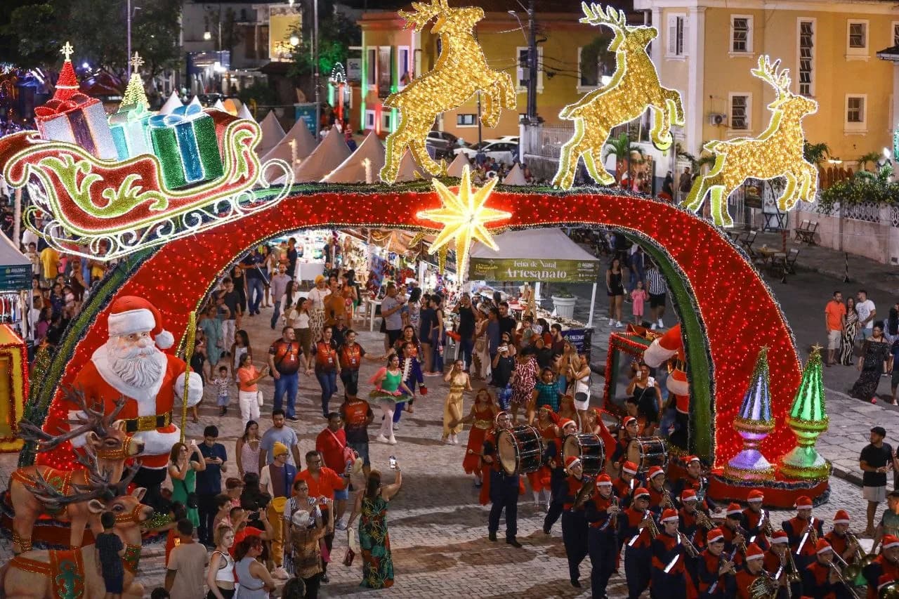 Largo de São Sebastião dá início à magia do Natal neste domingo (1º/12)