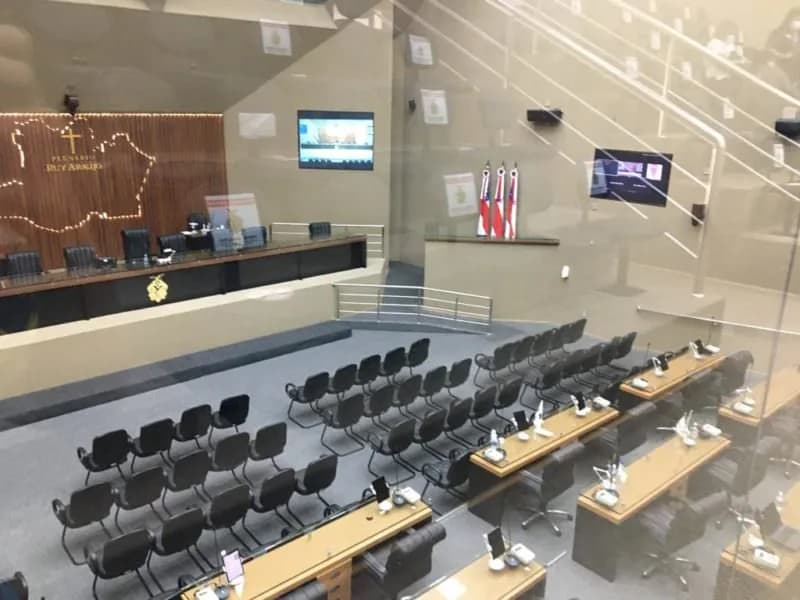 VIDEO: Assembleia Legislativa suspende sessão por falta de quórum