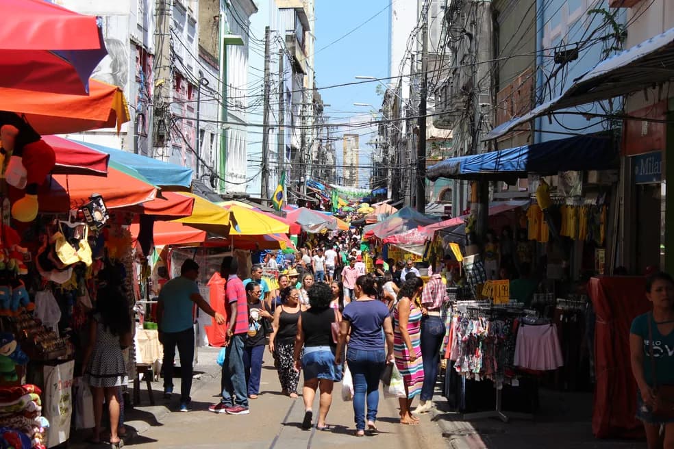 Natal 2024: Em Manaus, 96% dos consumidores planejam presentear nas festas de fim de ano