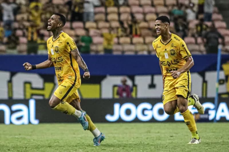 Matheus Serafim marca e Amazonas FC bate o América-MG na Arena da Amazônia