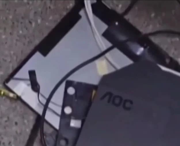 VÍDEO: mulher quebra equipamentos ameaçando funcionários em UPA na Bahia