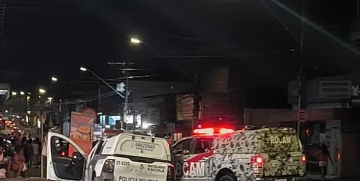 Homem é baleado por pistoleiros na Feira do Manoa