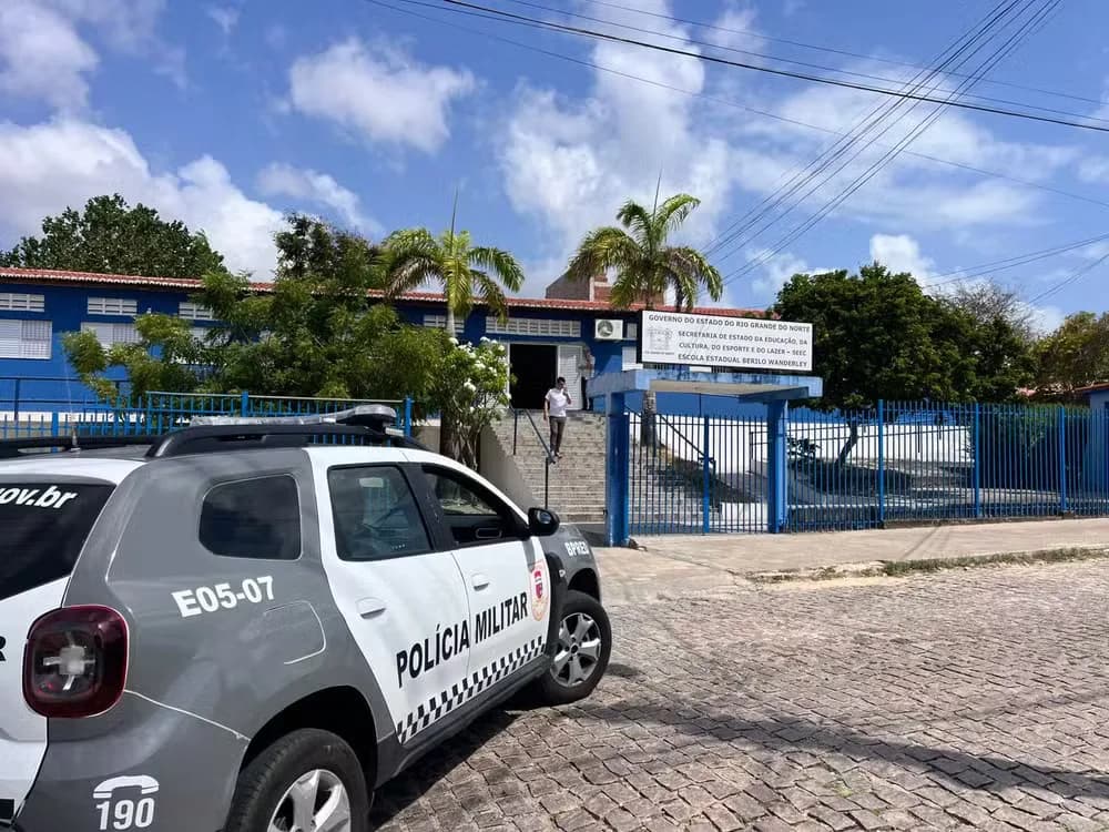 Aluna de escola no RN atira contra cabeça de colega em sala de aula: Ela planejava massacre