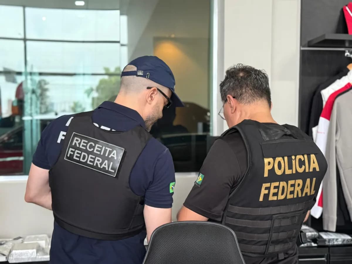 Revendedora de carros de luxo é alvo de operação da PF em Manaus