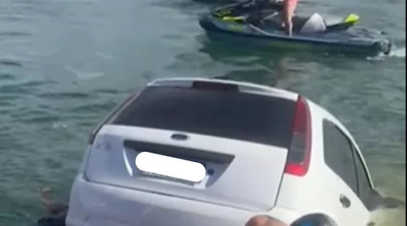 MG: carro e corpo de homem são encontrados no Lago de Furnas