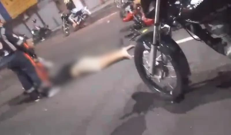VÍDEO: Motociclista morre em grave acidente em Manaus