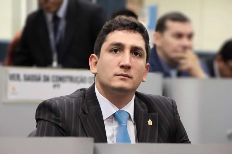 Reizo Castelo Branco não foi eleito vereador, mas é nomeado diretor na CMM