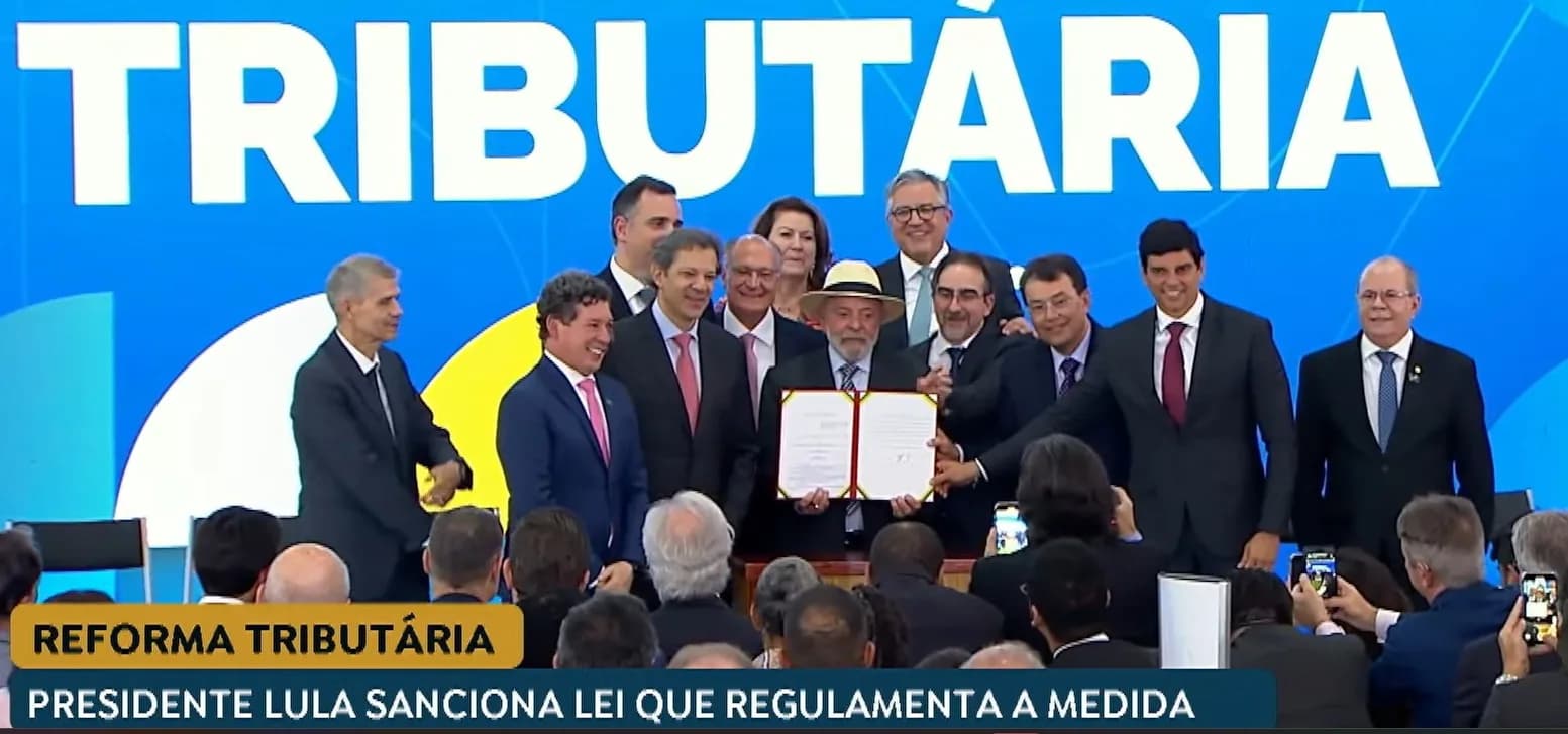 Com participação de Braga, Lula sanciona regulamentação da reforma tributária