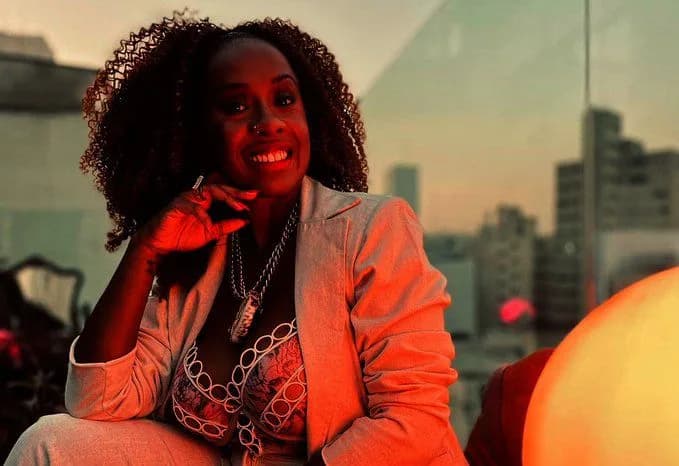 Brasileira desaparecida na África é encontrada em hospital; Ela pediu ajuda em live do instagram