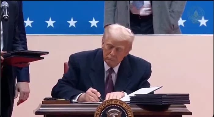 Trump acaba com home-office e ordena que 2 milhões de funcionários públicos voltem ao regime presencial