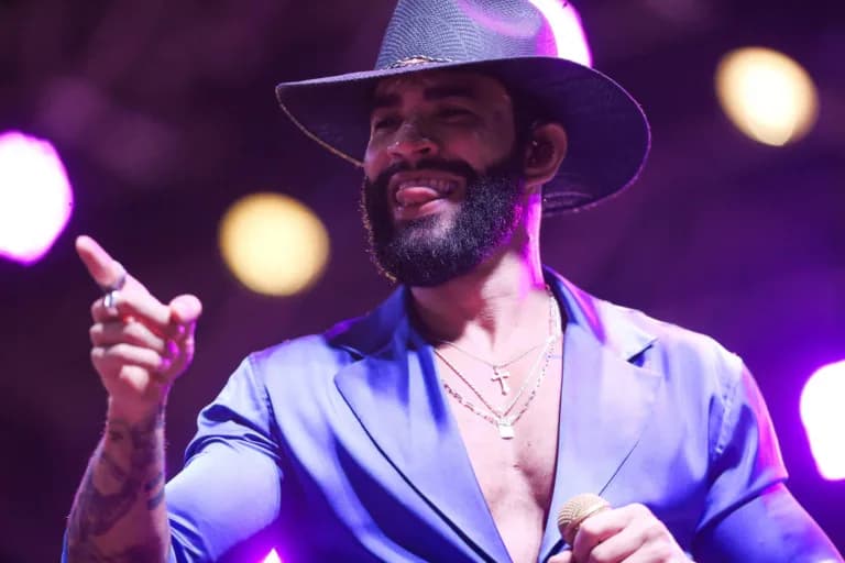 Gusttavo Lima quer conversar com Lula e Bolsonaro sobre campanha à presidência