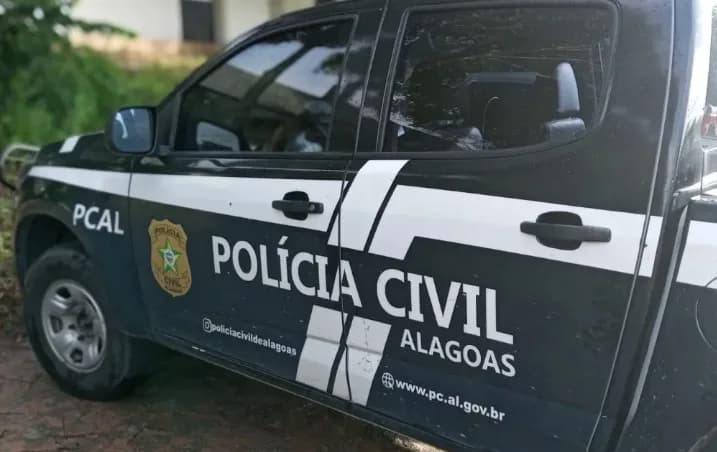 Bebê morre após ser atingida pelo pai durante briga do casal; homem está foragido