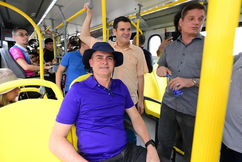 Exclusivo: TCE dá prazo de 5 dias para que Prefeitura de Manaus explique tentativa de aumento na tarifa do ônibus