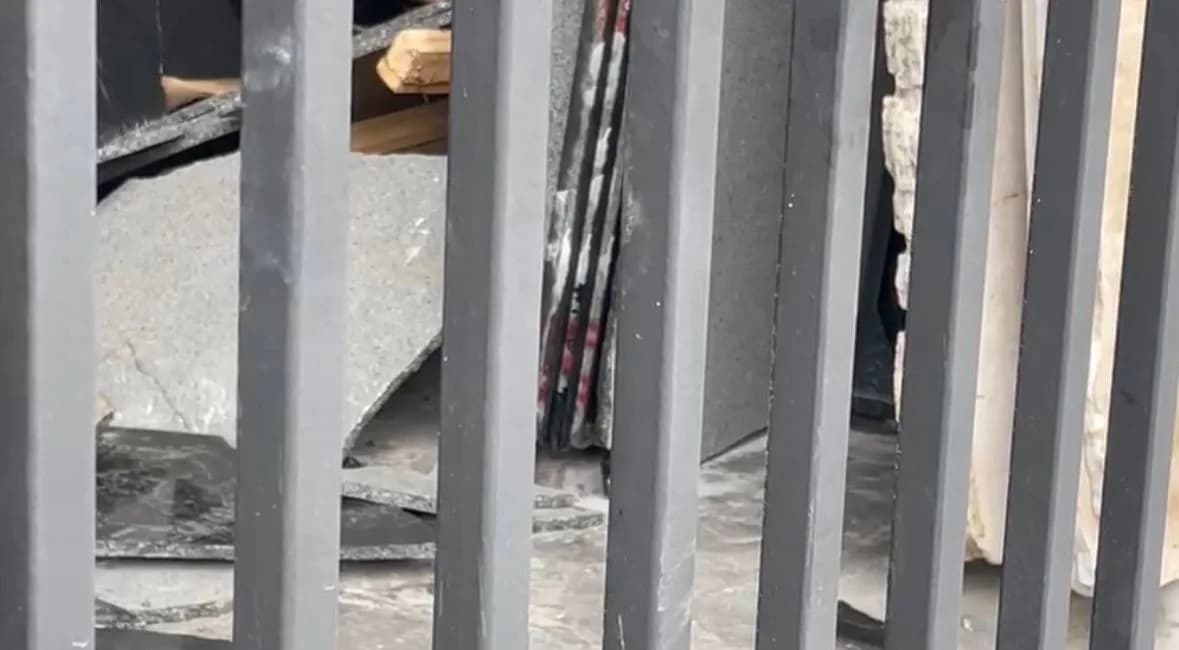 ACIDENTE DE TRABALHO: Homem morre esmagado por pedra de mármore em Manaus; vídeo