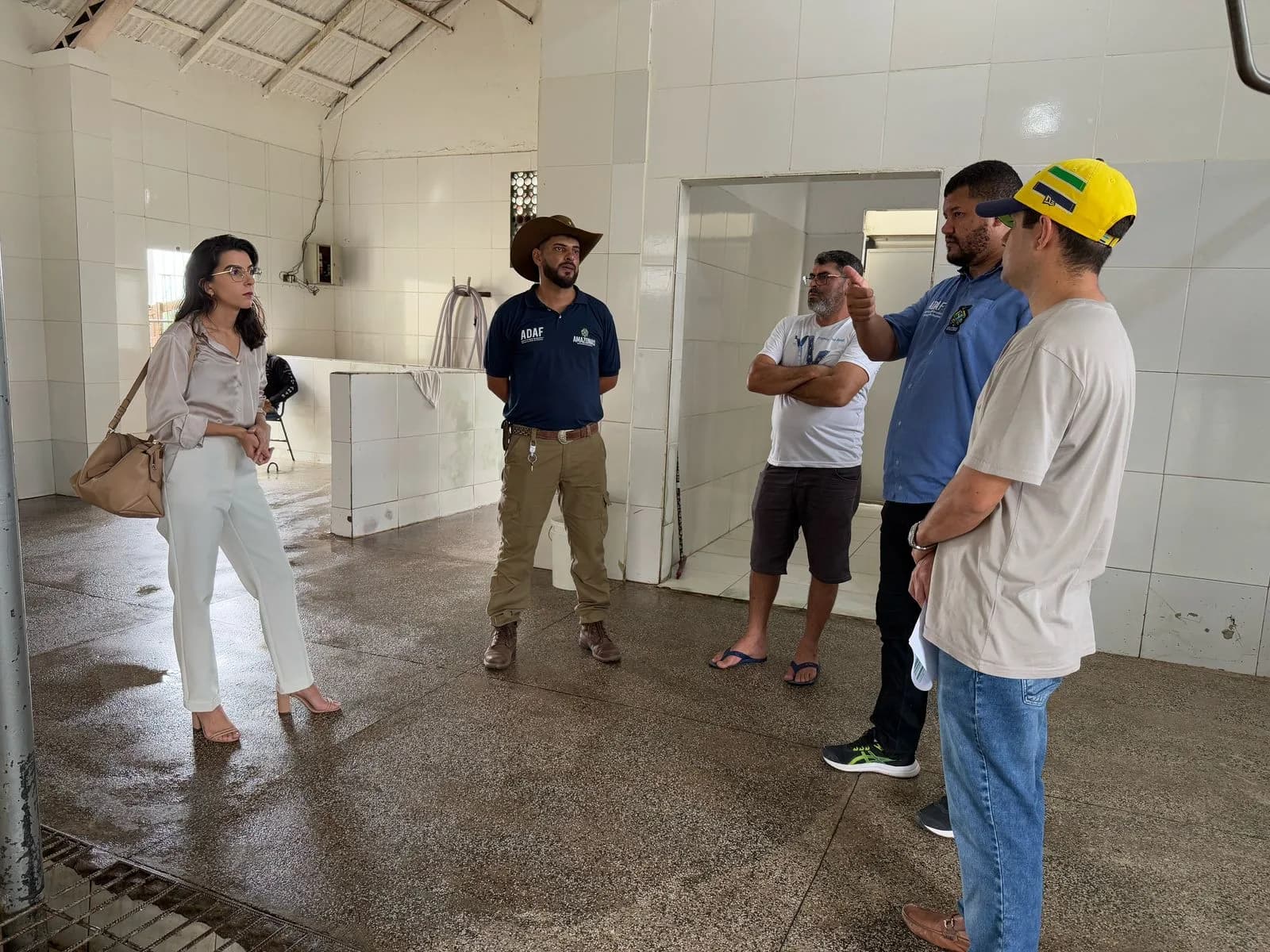 Abatedouro da prefeitura de Nhamundá é interditado por órgãos estaduais