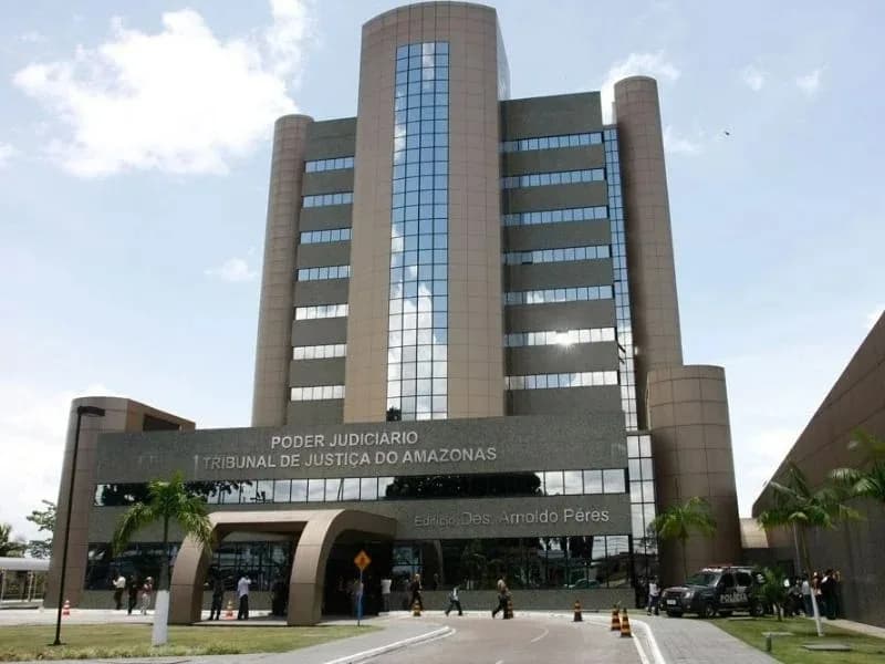 Mulher é condenada a 21 anos de prisão por matar outra por suspeita de traição