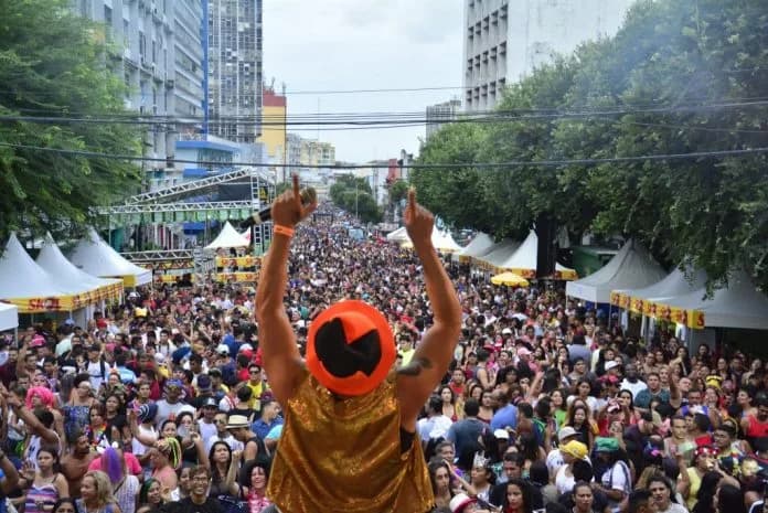 Carnaval 2025: Confira os blocos e bandas deste fim de semana e feriado em Manaus