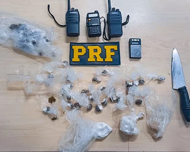 PRF prende homens e apreende adolescente em ‘ponto de drogas’, em Manaus