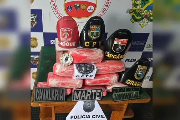 Base Arpão 1 identifica homem com drogas escondidas em malas