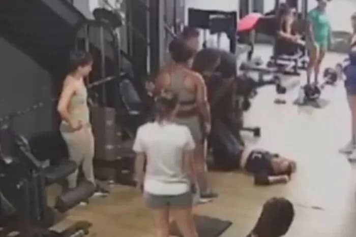 VÍDEO: Mulher tem mal súbito e morre enquanto treinava em academia, na BA