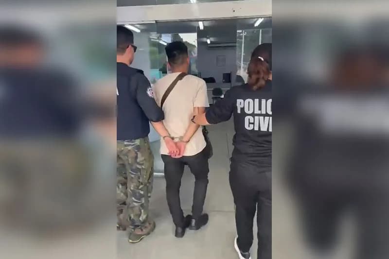 Garçom é preso por tentar matar esposa com facada