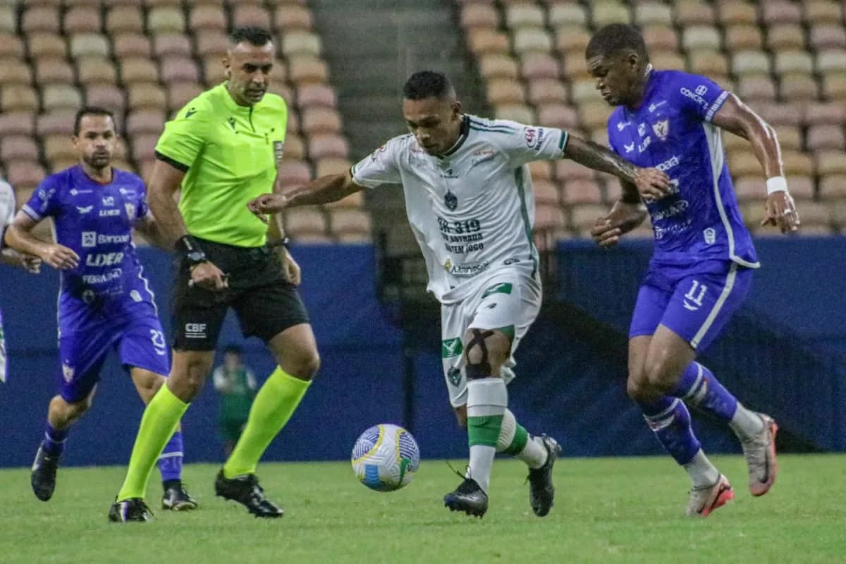Manaus FC enfrenta o Águia de Marabá em partida crucial