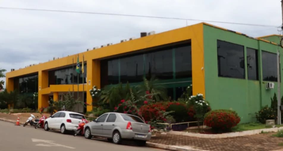 PF cumpre mandados em operação contra desvio de R$ 15 milhões em licitações de prefeitura no Tocantins