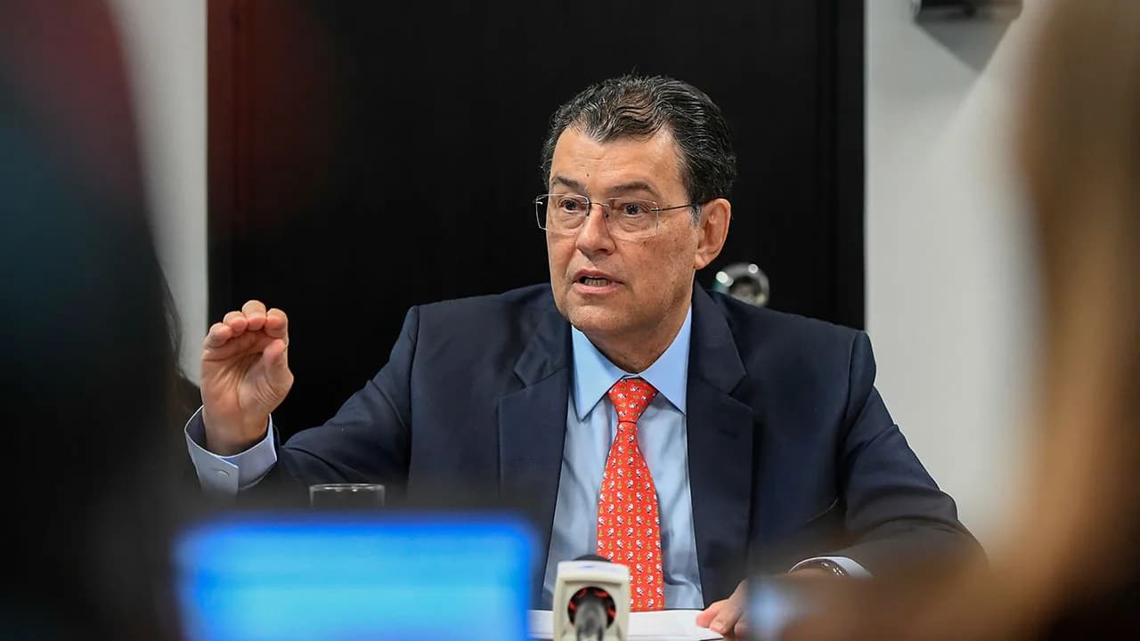 Eduardo Braga garante posição firme do MDB contra PEC da Blindagem