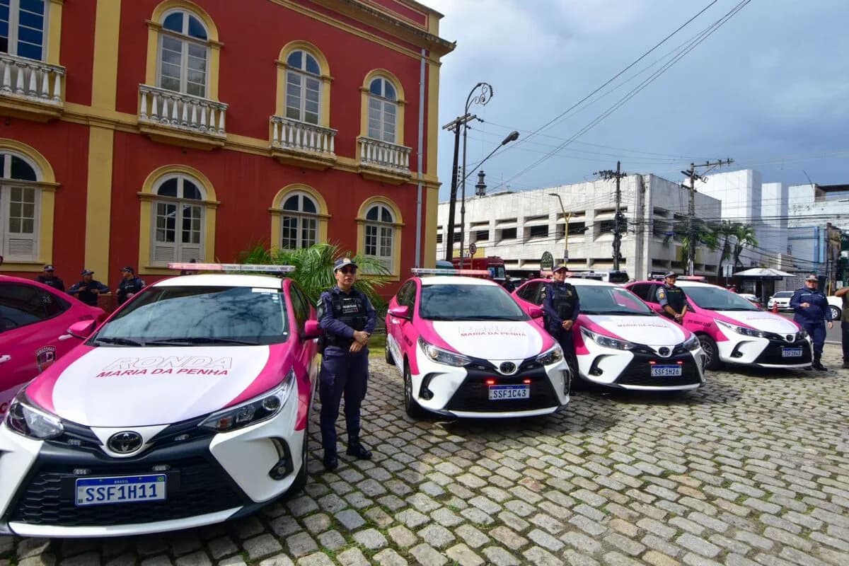 Homem é preso após agredir a companheira com chutes e socos em Manaus