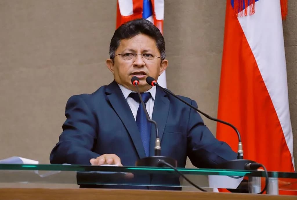 Com contestação, Sinésio vence eleição, dirigirá o PT pela terceira vez e manterá apoio a Wilson e David