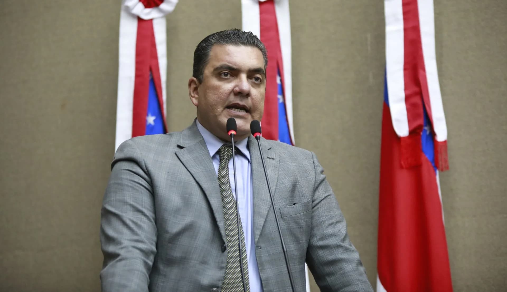 Abdala Fraxe nega envolvimento em articulação para retirada de assinaturas da ‘CPI do Asfalto’