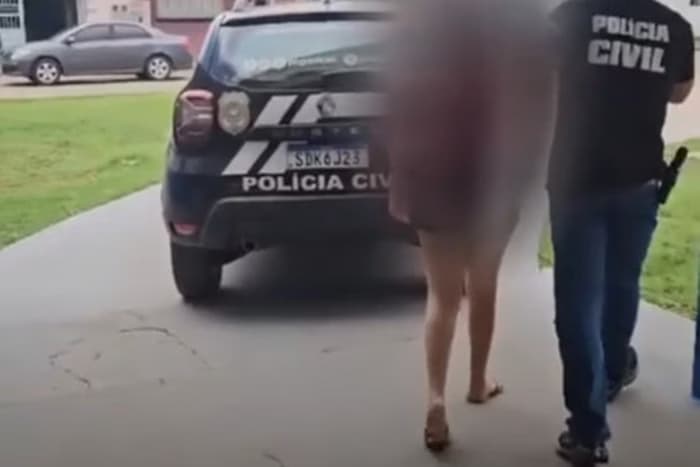 VÍDEO: Adolescente mata tio com óleo quente no ouvido e é apreendida pela polícia