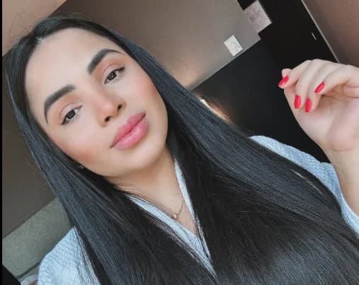 LEILÃO: Fã compra calcinha usada por R$ 2 mil de influencer de Manaus; vídeos