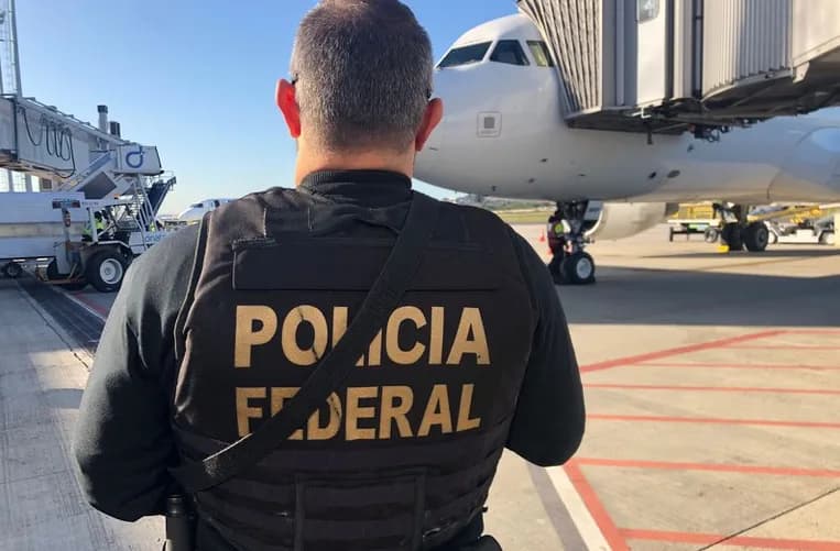 PF prende passageiro por contrabando de medicamento