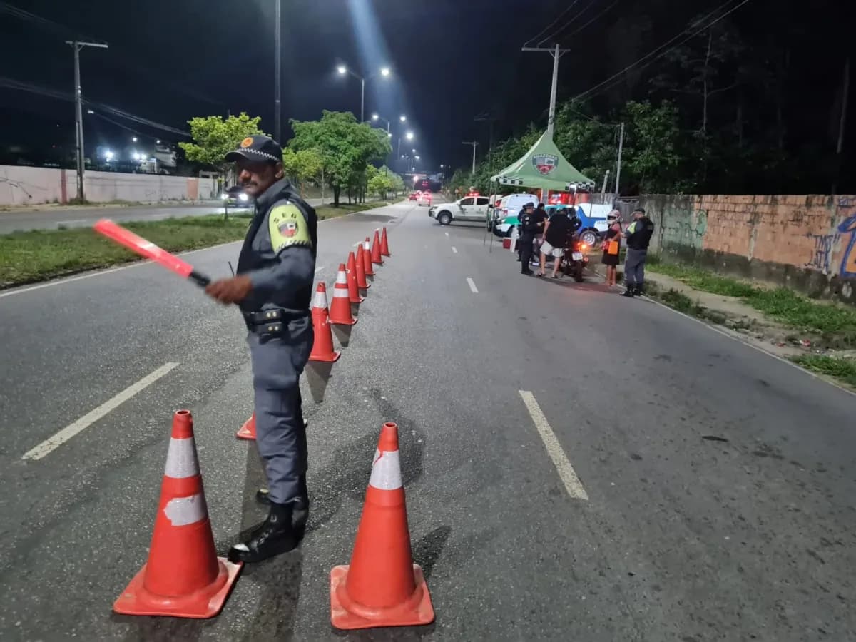 Homem é preso em blitz por dever pensão alimentícia em Manaus