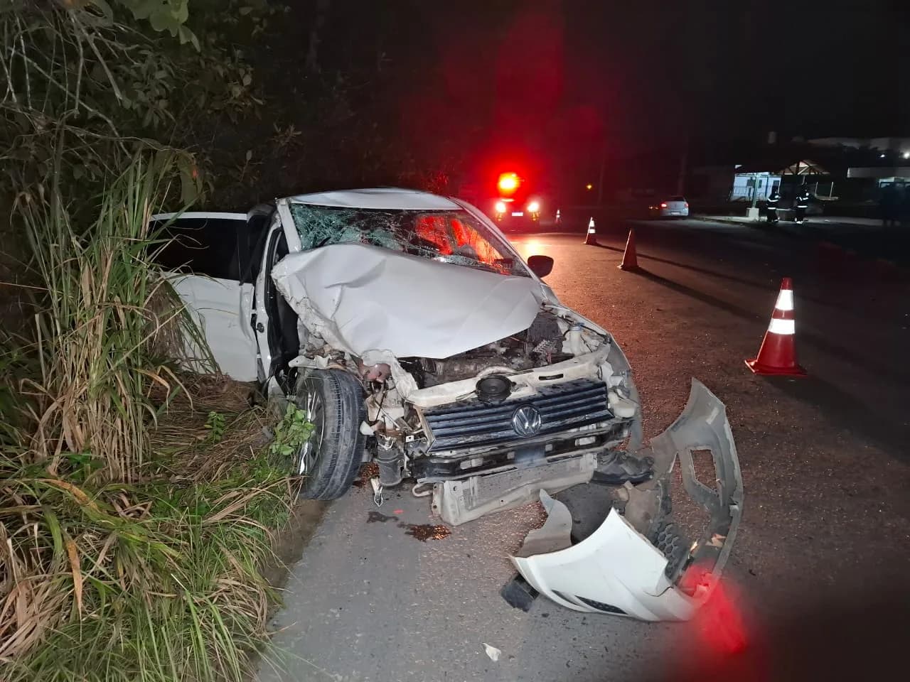 VÍDEOS: Acidente na AM-010 deixa uma criança e três adultos feridos